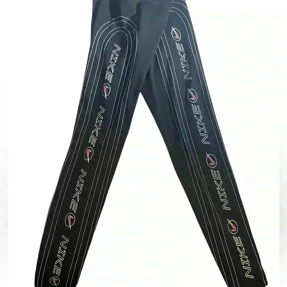 Nike Dri Fit Leggings Size Medium - Picture 8 of 9